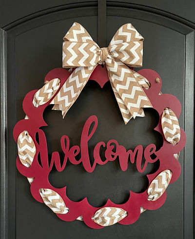 Scalloped Frame "Welcome" with Holes for Ribbon 20"